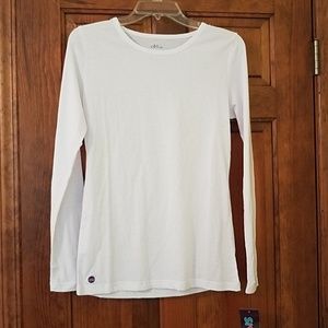 Long sleeve white tee shirt